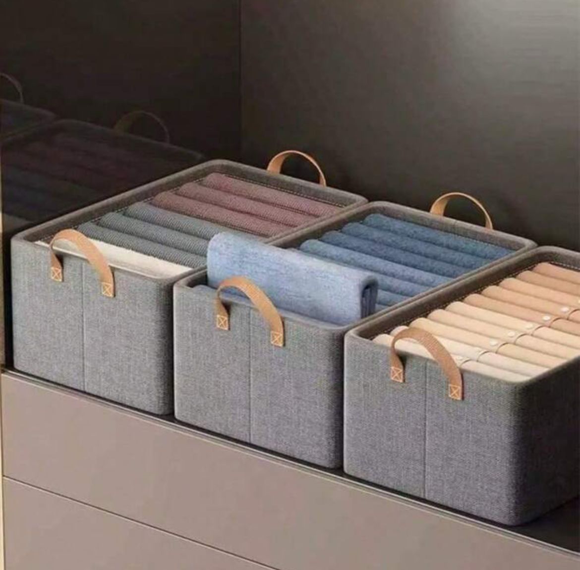 Organizador de Roupas Dobrável - Compre 1 Leve 4 unidades para organizar armário, malas e gavetas sem pagar a mais!